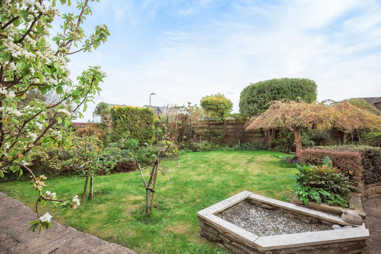 23 Knowbury Avenue, Penarth, CF64 5RX